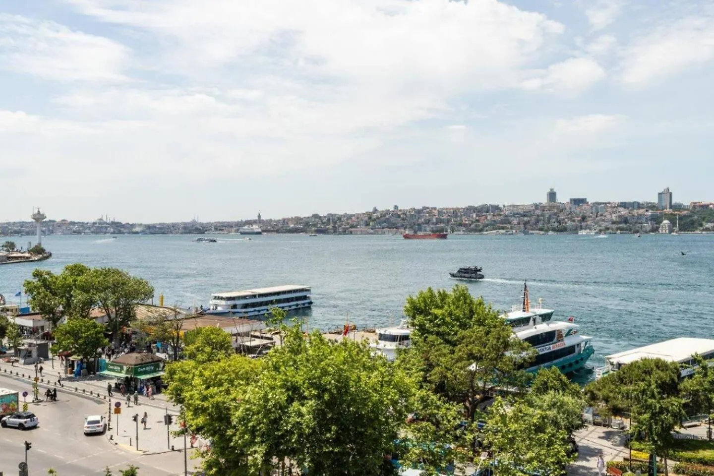 伊斯坦布尔Gorgeous Bright 2Bed1Bath Bosphorus Views! #356公寓