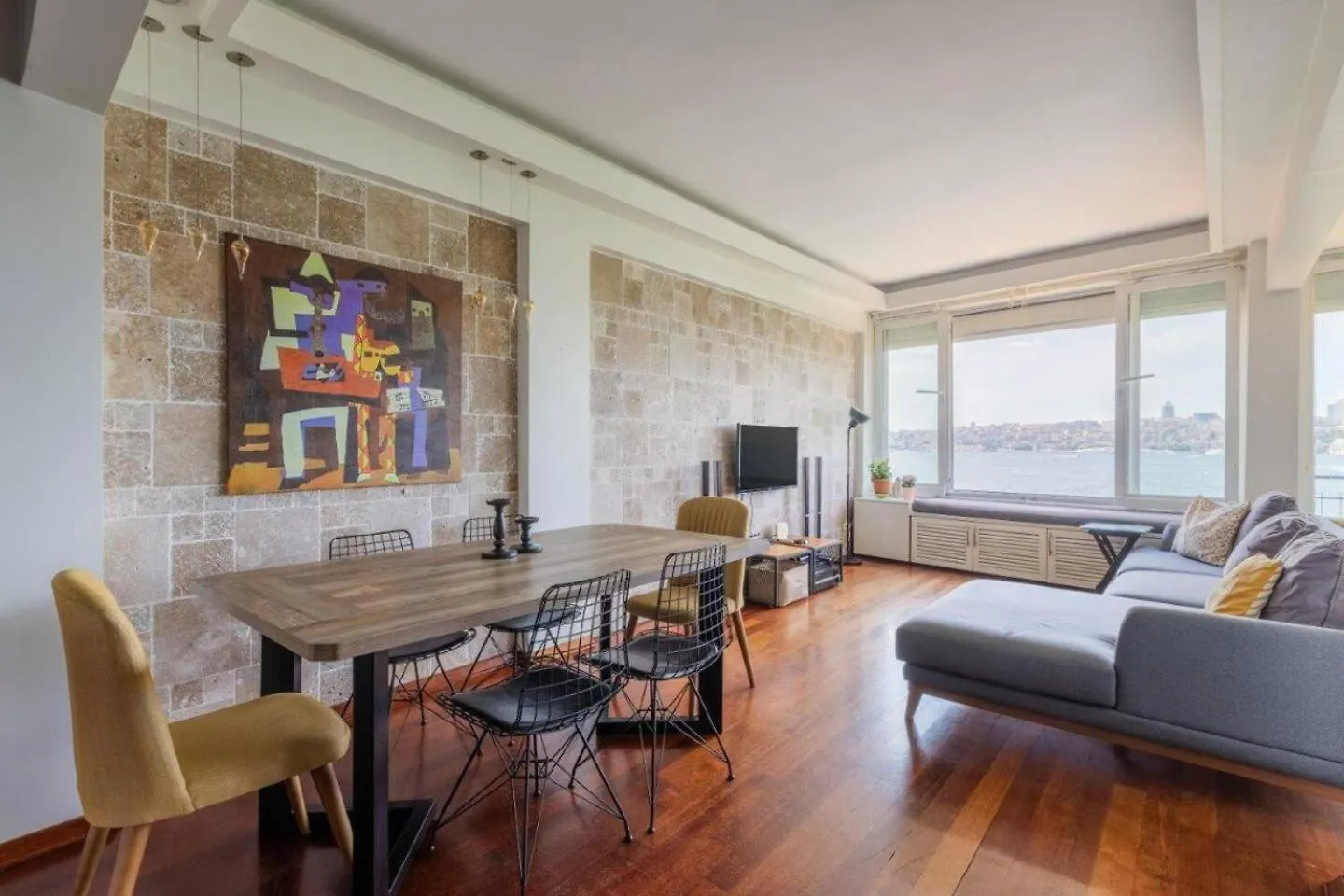 伊斯坦布尔Gorgeous Bright 2Bed1Bath Bosphorus Views! #356公寓 0*, 伊斯坦布尔